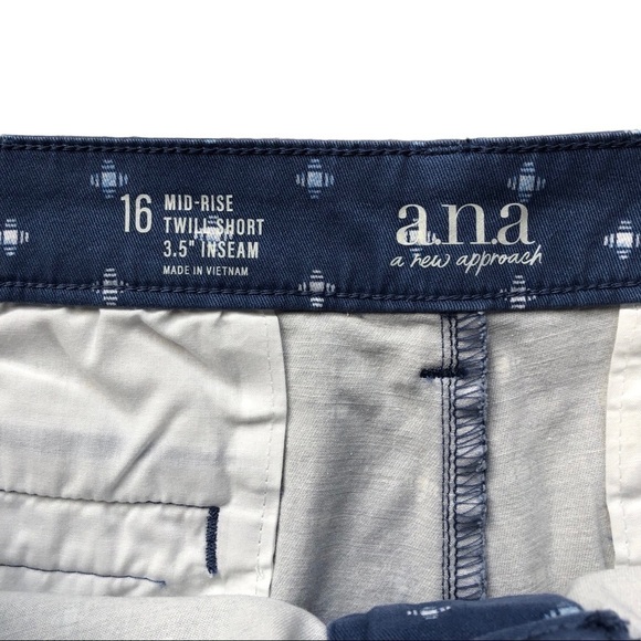 A.n.a. Blue Mid Rise Twill Shorts 16 - Picture 3 of 8